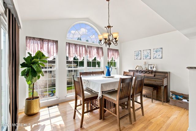 44 Pitch Pine Lane, Howell, NJ 07731