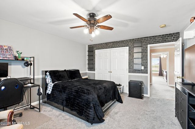 44 Pitch Pine Lane, Howell, NJ 07731