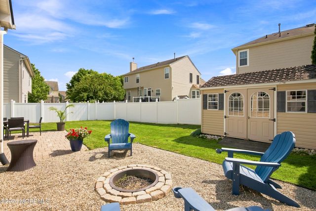 44 Pitch Pine Lane, Howell, NJ 07731
