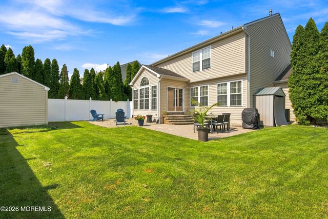 44 Pitch Pine Lane, Howell, NJ 07731
