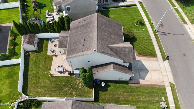 44 Pitch Pine Lane, Howell, NJ 07731