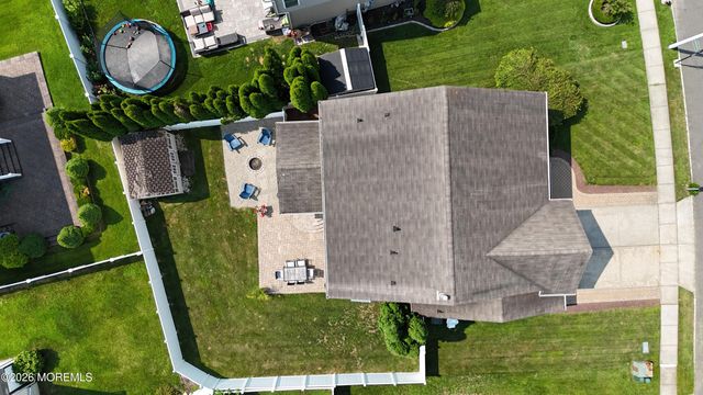 44 Pitch Pine Lane, Howell, NJ 07731