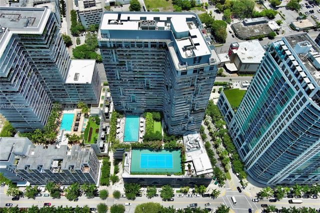 121 NE 34th St 2807, Miami, FL 33137