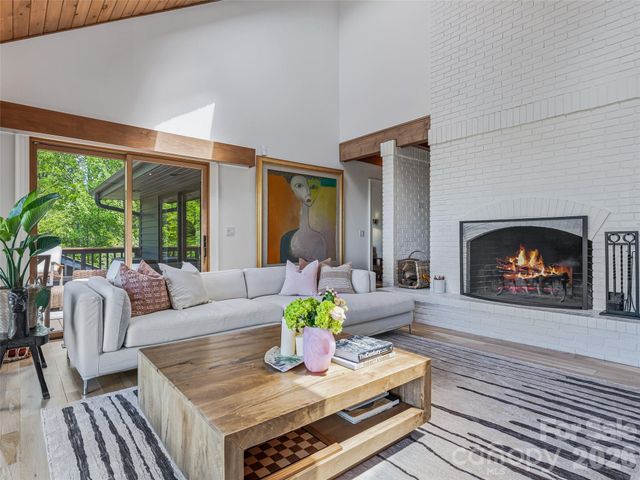 100 Big Spring Drive, Asheville, NC 28804