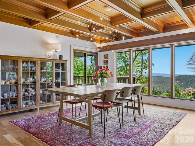 100 Big Spring Drive, Asheville, NC 28804