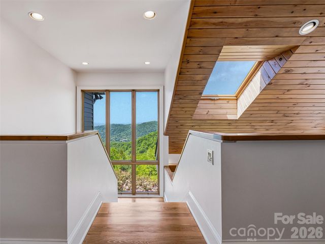 100 Big Spring Drive, Asheville, NC 28804