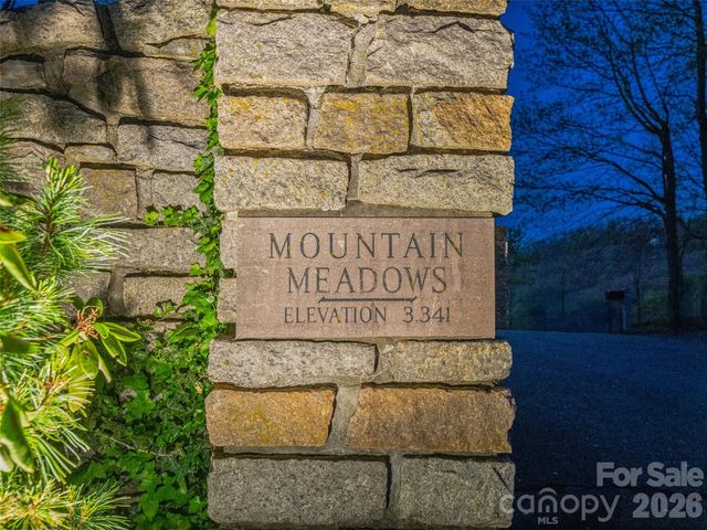 100 Big Spring Drive, Asheville, NC 28804