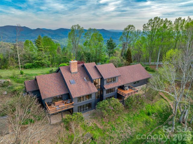 100 Big Spring Drive, Asheville, NC 28804