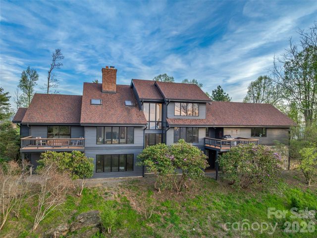 100 Big Spring Drive, Asheville, NC 28804