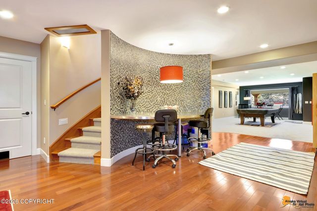 12110 Upper Heritage Circle, Anchorage, AK 99516