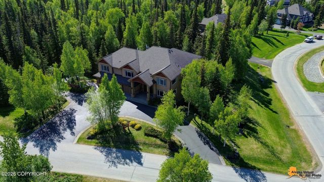 12110 Upper Heritage Circle, Anchorage, AK 99516
