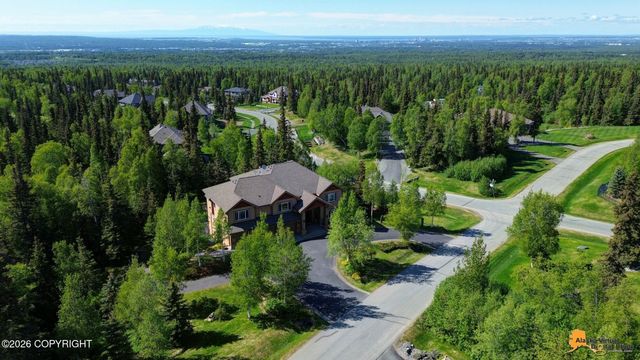 12110 Upper Heritage Circle, Anchorage, AK 99516