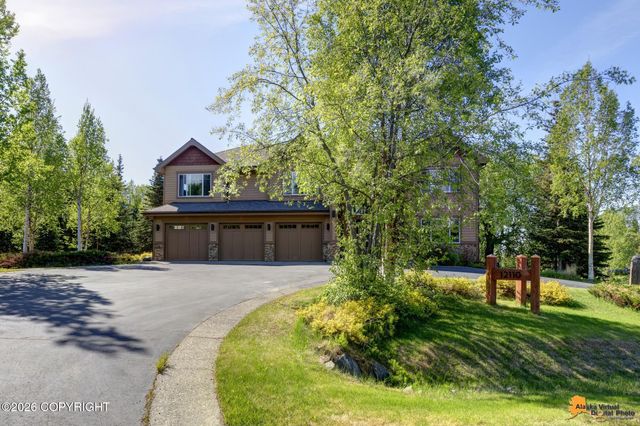 12110 Upper Heritage Circle, Anchorage, AK 99516