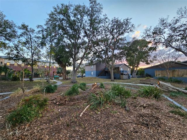 7610 W POWHATAN AVENUE 1, Tampa, FL 33615