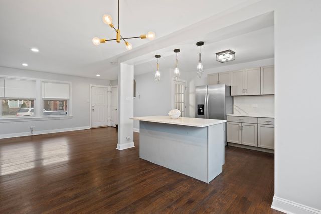 9534 S Avalon Avenue, Chicago, IL 60628