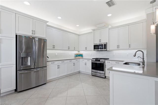 4204 Siderno CT, Naples, FL 34119