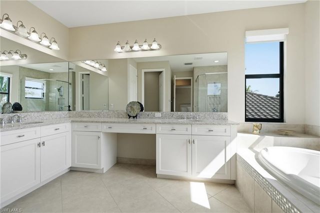 4204 Siderno CT, Naples, FL 34119