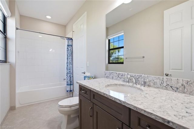 4204 Siderno CT, Naples, FL 34119