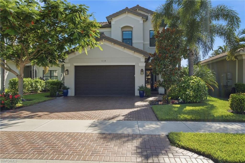 4204 Siderno CT, Naples, FL 34119