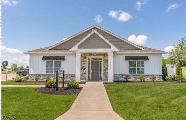 6811 Harrington Court Avenue NE, Canton, OH 44721