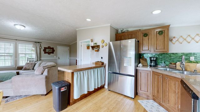 133 Cleveland Rd, Wartrace, TN 37183