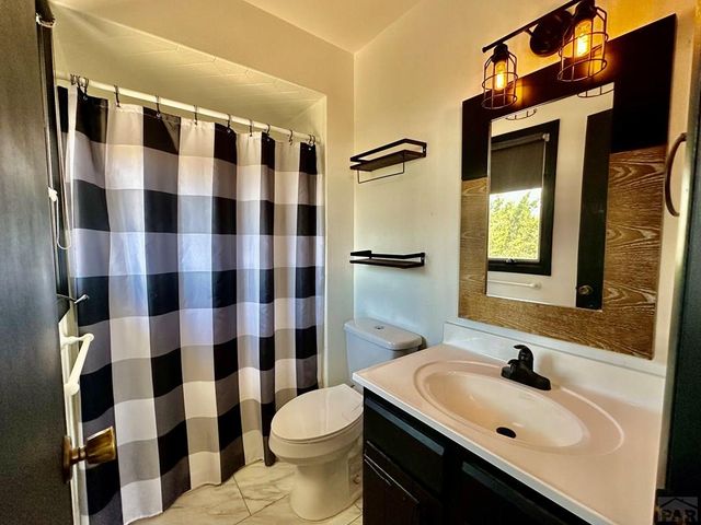439 S Arriba Dr, Pueblo West, CO 81007