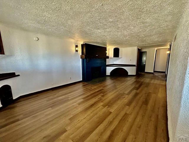 439 S Arriba Dr, Pueblo West, CO 81007