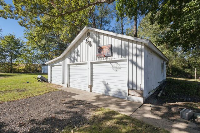3090 Burn Lynd Street, Howard Twp, MI 49120