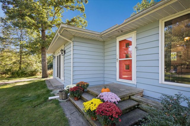 3090 Burn Lynd Street, Howard Twp, MI 49120