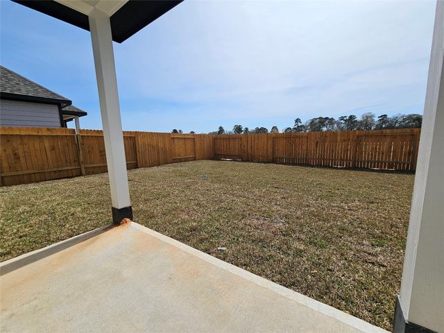 11981 Barbaro Drive, Willis, TX 77318