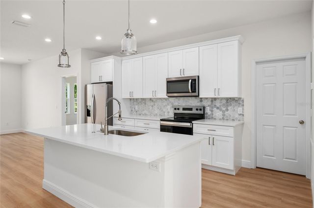 144 11TH AVENUE, Osteen, FL 32764