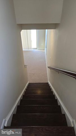 6634 BARTRAMS FOREST LN, Haymarket, VA 20169