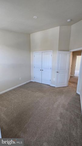 6634 BARTRAMS FOREST LN, Haymarket, VA 20169