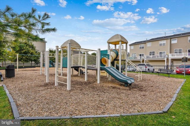 6634 BARTRAMS FOREST LN, Haymarket, VA 20169