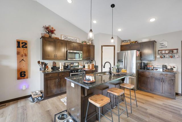 3569 Norway Drive S, Cambridge, MN 55008