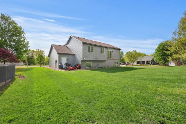 3569 Norway Drive S, Cambridge, MN 55008