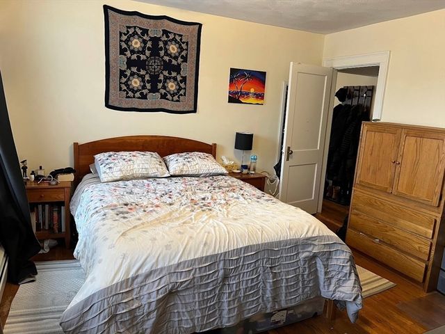 39 Day 22, Somerville, MA 02144