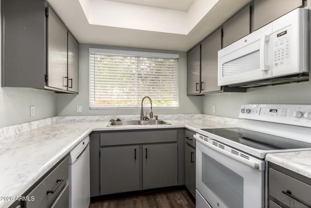 5314 S FARMER Avenue, Tempe, AZ 85283