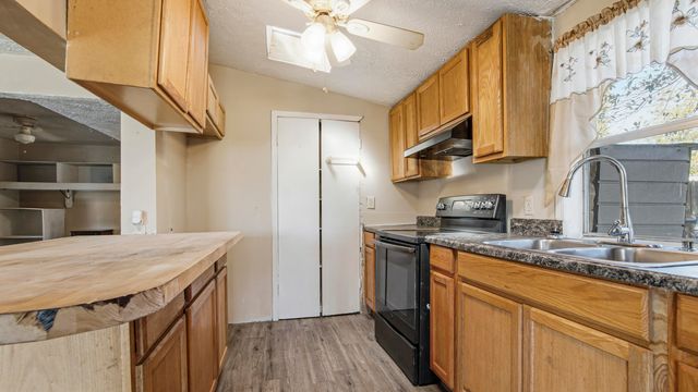 931 Taylor Drive, Panama City, FL 32404