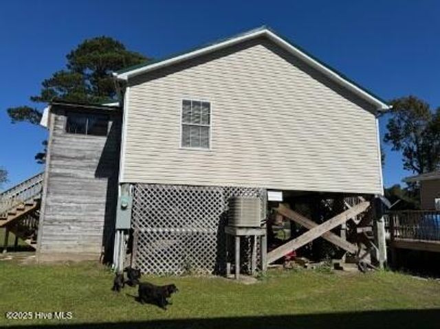 1537 Belangia Road, Havelock, NC 28532