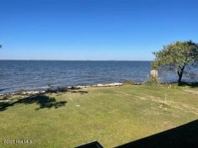 1537 Belangia Road, Havelock, NC 28532