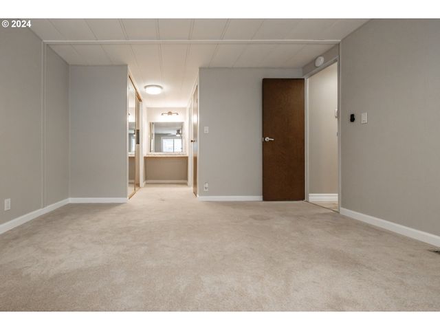 38611 CENTURY Dr, Albany, OR 97322