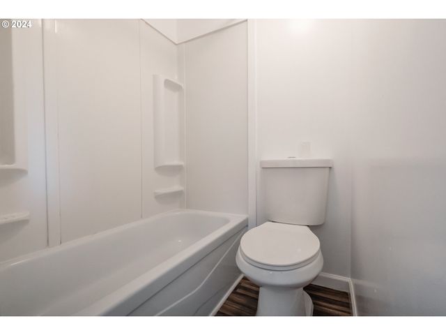 38611 CENTURY Dr, Albany, OR 97322