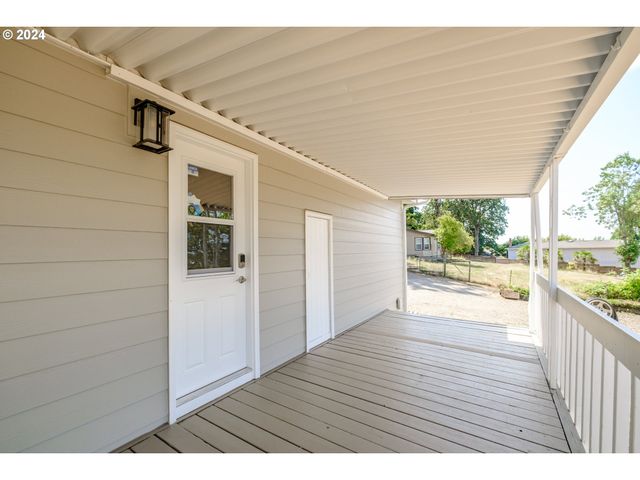 38611 CENTURY Dr, Albany, OR 97322