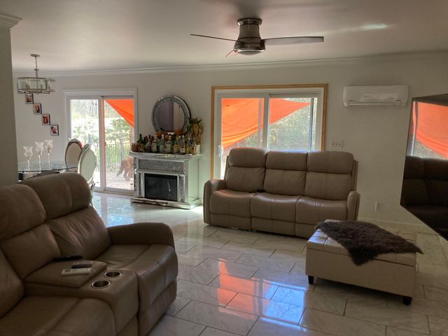 7 Dogwood Lane, Walterboro, SC 29488