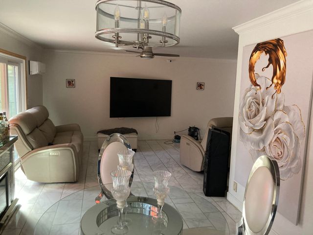 7 Dogwood Lane, Walterboro, SC 29488