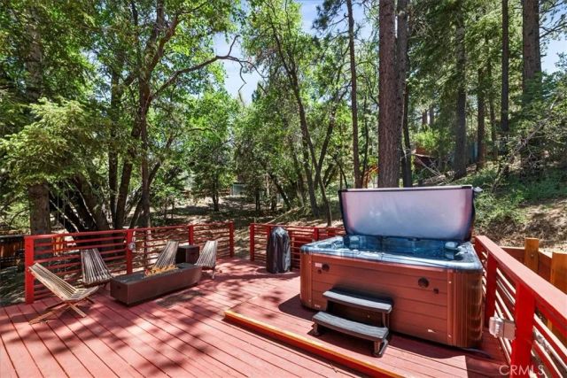 847 Silver Tip Drive, Big Bear Lake, CA 92315