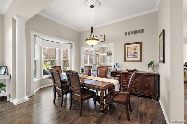 328 Franklin Lake Circle, Oxford, MI 48371