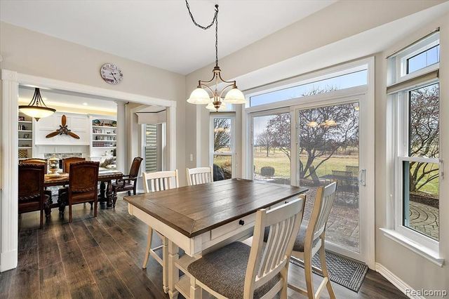 328 Franklin Lake Circle, Oxford, MI 48371