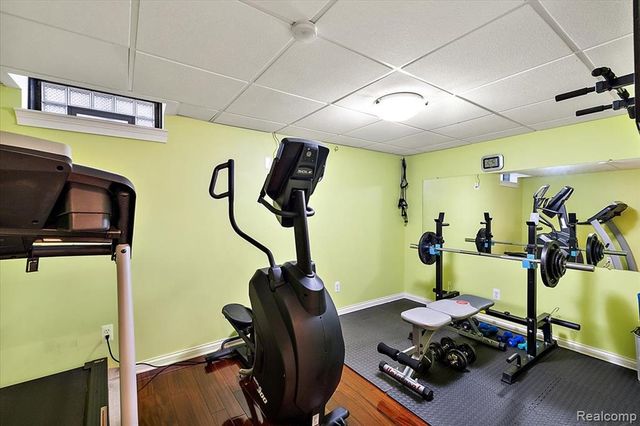 328 Franklin Lake Circle, Oxford, MI 48371